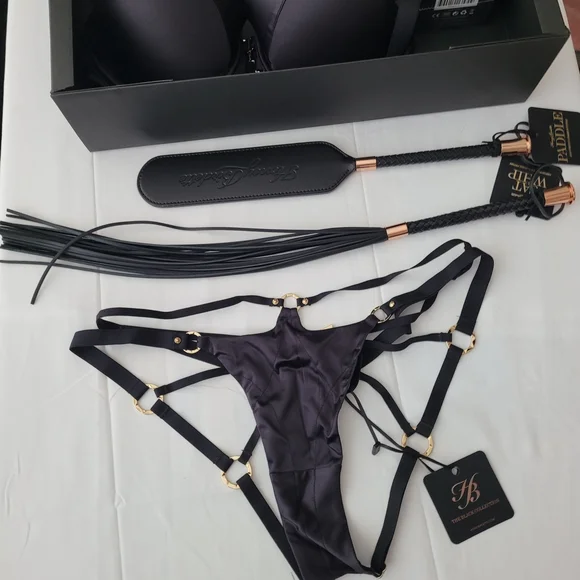 Honey Birdette Black Intimates Set - Picture 4 of 15